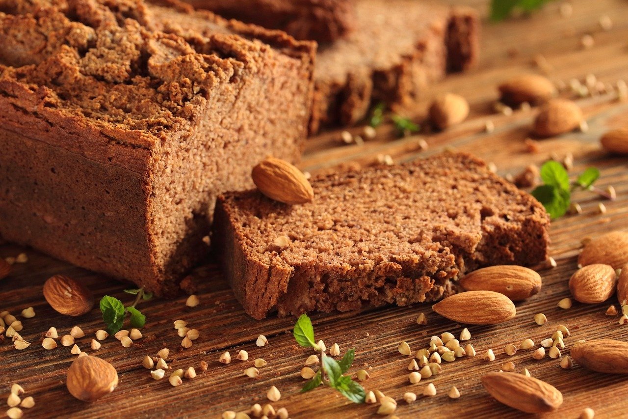 Gluten-Free Goodness: Navigating a Gluten-Free Diet for Celiac Disease and Sensitivity