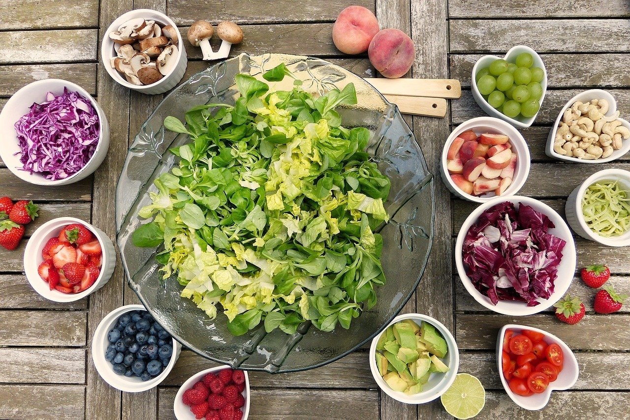 Beauty from the Inside Out: Skin-Loving Foods for a Radiant Glow