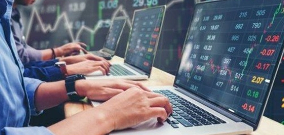 برنامج هيئة السوق المالية لتأهيل الخريجين المتفوقين
