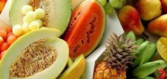 فوائد الفواكه والخضار: دليل شامل