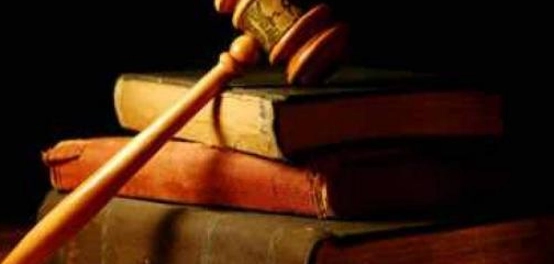 دور الأسرة والمدرسة في حفظ الأمن