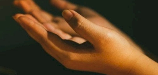 أدعية للأخت المتوفاة