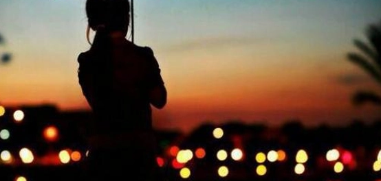 أحرام على بلابله الدوح