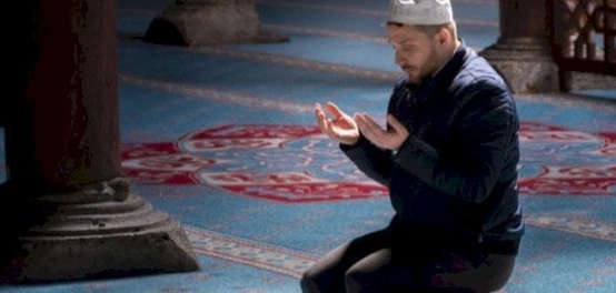 أحاديث عن فضل ذكر الله