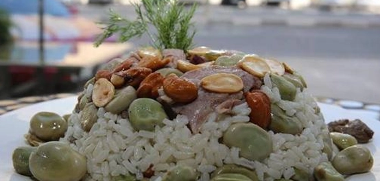 أرز بالفول على الطريقة اللبنانية