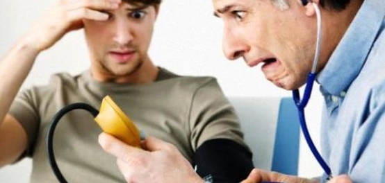 أسباب ارتفاع ضغط الدم: دليل شامل