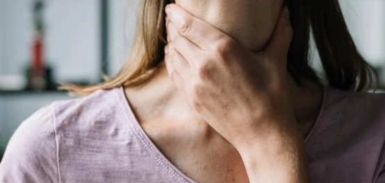 أسباب وعوامل خطر ارتجاع المريء