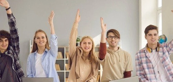 كنز من المعرفة: أسئلة متنوعة في مختلف المجالات