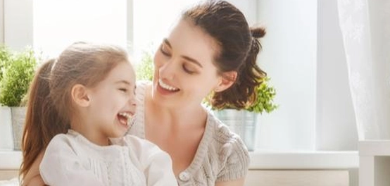 دور الأم العظيم في الإسلام والأسرة