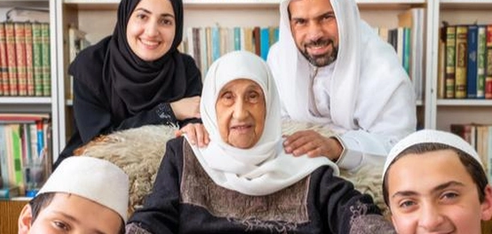 بر الوالدين ومشاركة الأبناء في أموالهم