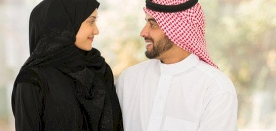 الزوجة الصالحة في الإسلام: أحكامها وحقوقها وواجبات زوجها