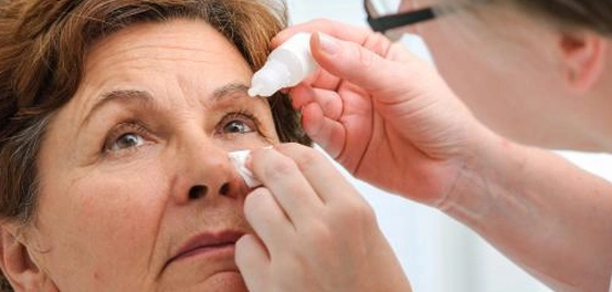 جفاف العين: الأسباب، الأعراض، والعلاج