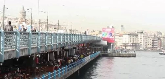 جسر غلطة: رمز اسطنبول الخلاب
