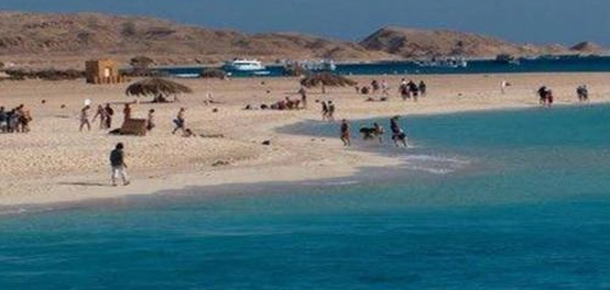 اكتشاف جمال جزيرة جفتون