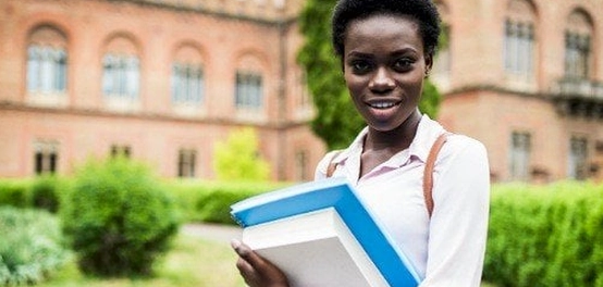 جامعة أفريقيا العالمية: تاريخها، رؤيتها، وكلياتها
