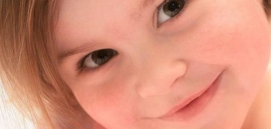 مشاكل تساقط شعر الأطفال وأسبابها