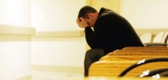 فهم الوسواس: الأسباب، الأنواع، والعلاج