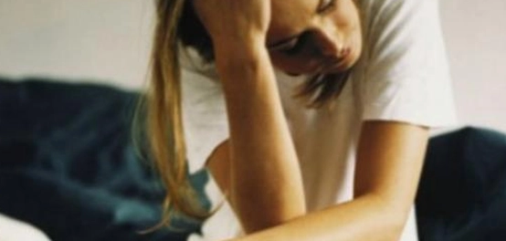 أسباب الأرق وقلة النوم: دليل شامل للحصول على نوم هادئ