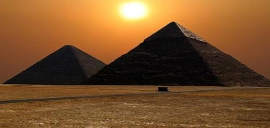 أصل تسمية مصر: رحلة عبر التاريخ واللغات