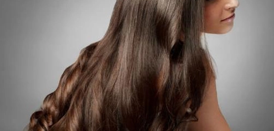 طرق طبيعية لتعزيز كثافة الشعر