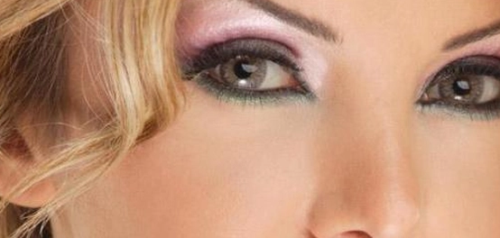 لمحة عن حياة الفنانة رزان المغربي