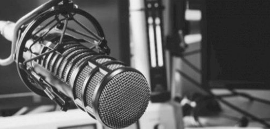 أثر الإذاعة في نسيج المجتمع