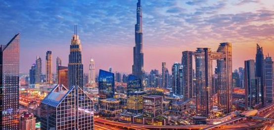أيقونات دبي السحابية: جولة في أبرز معالمها الشاهقة