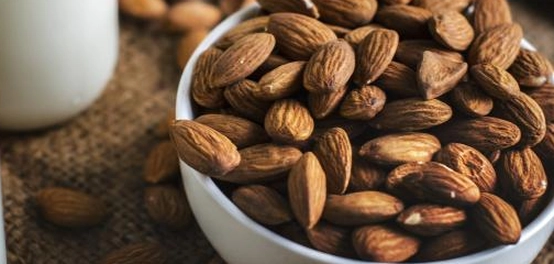 طرق فعّالة لتفتيح البشرة الحساسة