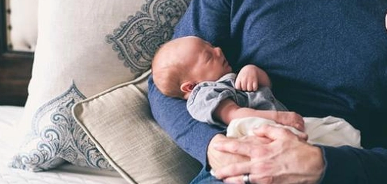 نصائح ذهبية لتهدئة رضيعك ونومه الهادئ