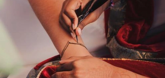فنّ الحناء: دليل شامل للمبتدئين