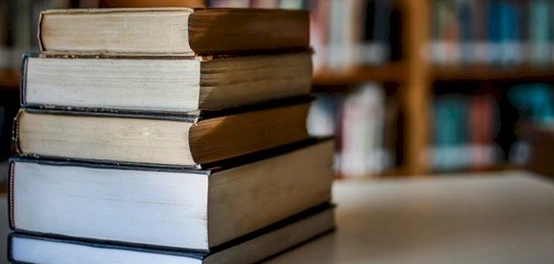 إرث ابن المقفع الأدبي الخالد