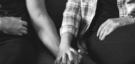 قصائد رائعة للزوج: عبارات حب وغزل