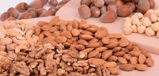 تعزيز الخصوبة: أغذية صحية لتنشيط المبايض