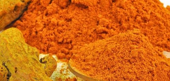 أضرار الكركم والزنجبيل: تحذيرات هامة