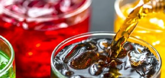 الآثار السلبية لشرب الصودا
