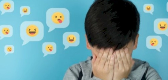آثار السخرية السلبية على الفرد والمجتمع