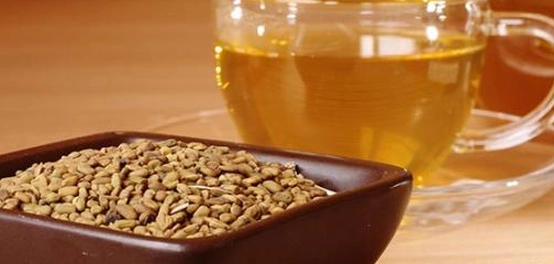 الحلبة والرضع: فوائدها ومخاطرها المحتملة