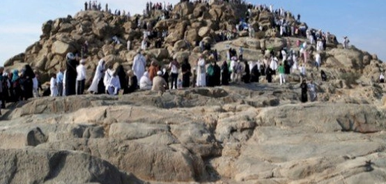 فضل يوم عرفة وأفضل أوقاته للدعاء والعبادة