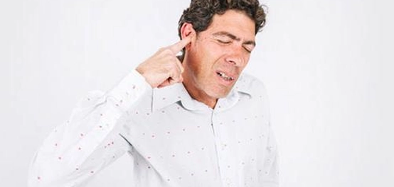 علاج طنين الأذن: دليل شامل للوقاية و التخفيف