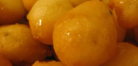 أسرار صنع لقيمات هشة ولذيذة