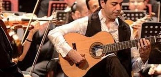 عباقرة العزف على آلة الجيتار