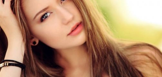 وصفات طبيعية لنمو شعر صحي وكثيف