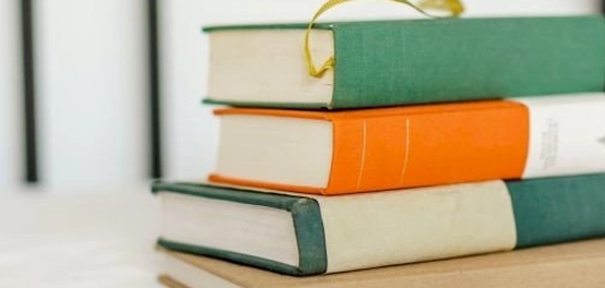 أبرز مؤلفات تناولت سيرة أبي بكر الصديق