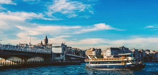 كنوز إسطنبول: رحلة عبر أجمل معالمها السياحية