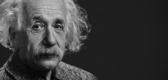 أقوال العبقري أينشتاين: رؤى ثاقبة وحكم بالغة