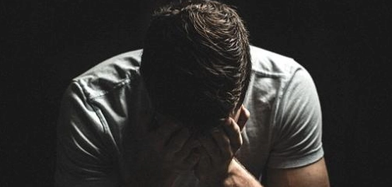 انتهاك حقوق الآخرين: حرمة المال والعدل