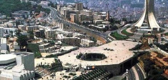 كازابلانكا: جوهرة المغرب الاقتصادية