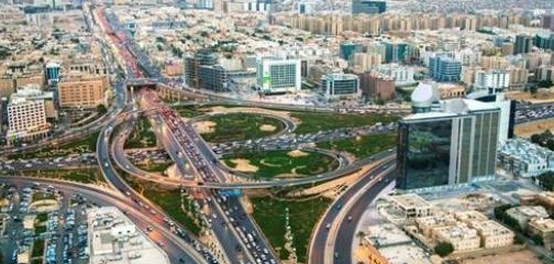 عاصمة المملكة العربية السعودية: الرياض، أكبر مدنها