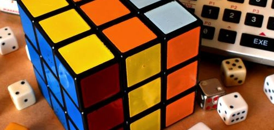 تعزيز القدرات العقلية: ألعاب لتنمية الذكاء المنطقي