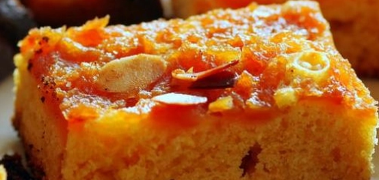 وصفات شهية: أطباق رئيسية وحلويات لذيذة